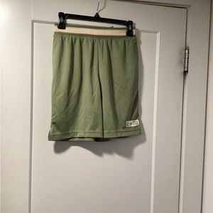 NWOT Converse Size L (12-13Y) Green‎ Boy’s Shorts